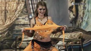 460 - Izzy Delphine from Bravomodels cosplay babes video serie - Belly dancer